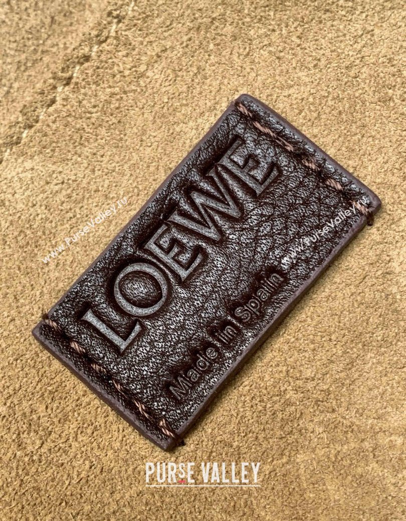 Loewe Medium Pebble messenger bag in supple grained calfskin Cinnabar Red 2025 9094 (Ys-251121009)