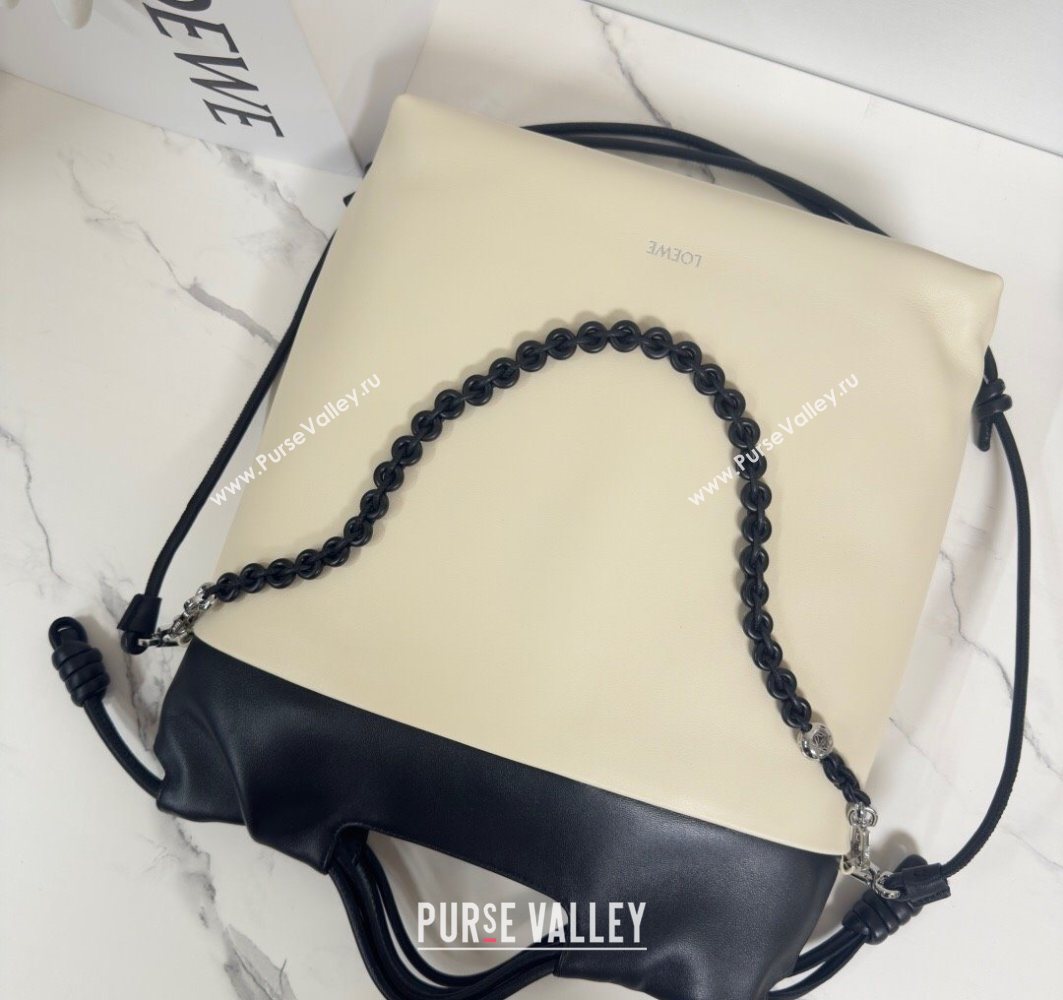 Loewe Flamenco Purse Tote Bag in Mellow Nappa Lambskin Leather Light Ghost/Black 2025 012551 (nana-251121001)
