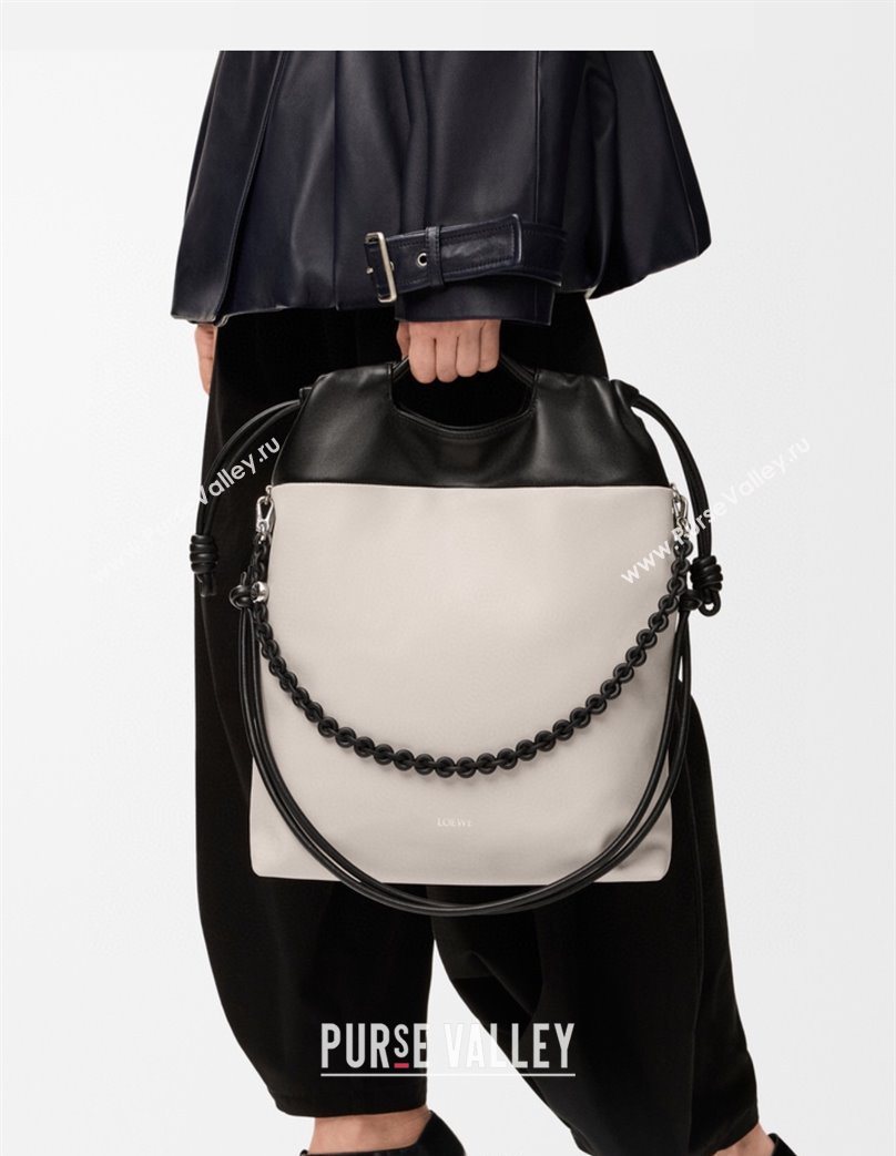 Loewe Flamenco Purse Tote Bag in Mellow Nappa Lambskin Leather Light Ghost/Black 2025 012551 (nana-251121001)