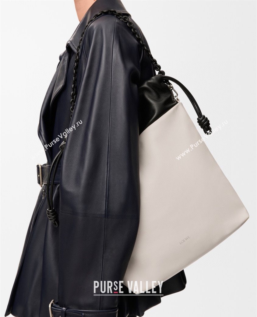 Loewe Flamenco Purse Tote Bag in Mellow Nappa Lambskin Leather Black/Dark Chestnut 2025 012551 (nana-251121002)