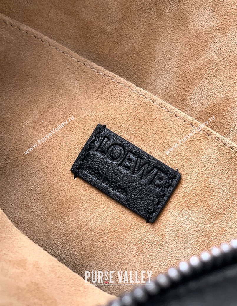 Loewe Medium Pebble messenger bag in smooth calfskin black 2025 9094 (Ys-251121004)