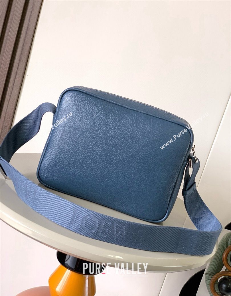 Loewe Medium Pebble messenger bag in supple grained calfskin Indigo Blue 2025 9094 (Ys-251121006)