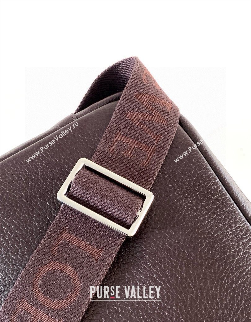 Loewe Medium Pebble messenger bag in supple grained calfskin Cinnabar Red 2025 9094 (Ys-251121009)