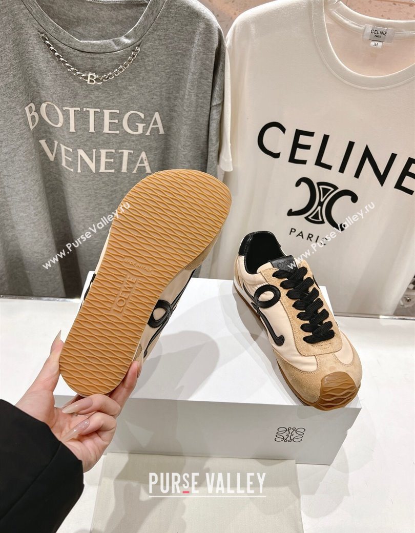 Loewe Ballet Runner 2.0 Sneakers in Nylon and Suede Beige/Black 2025 1210 (KL-251210057)