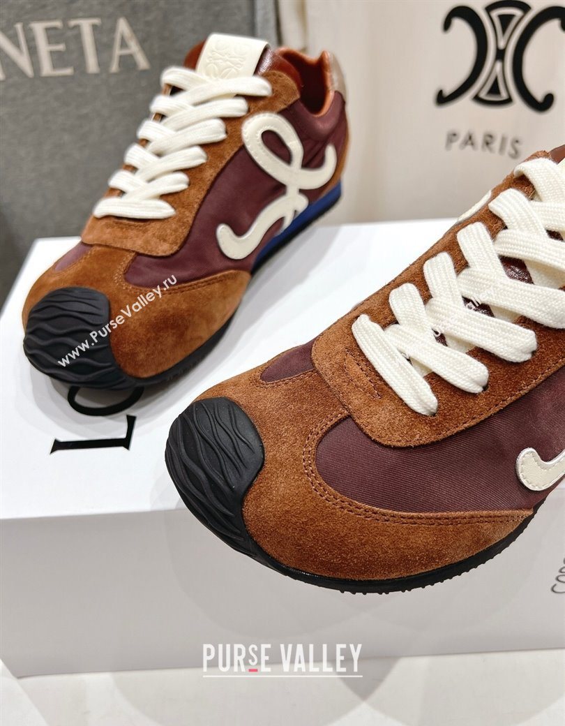 Loewe Ballet Runner 2.0 Sneakers in Nylon and Suede Brown/White 2025 1210 (KL-251210061)