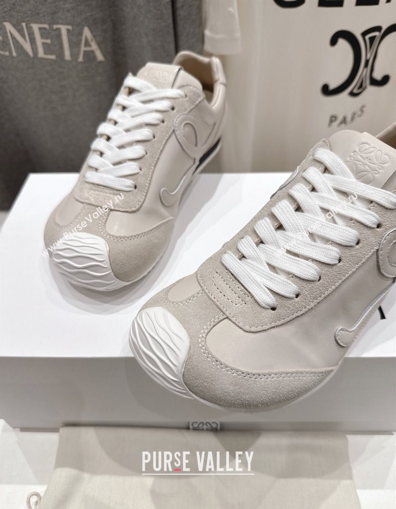 Loewe Ballet Runner 2.0 Sneakers in Leather and Suede Light Grey 2025 (KL-251210053)