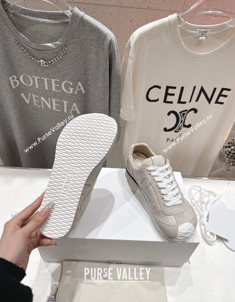 Loewe Ballet Runner 2.0 Sneakers in Leather and Suede Light Grey 2025 (KL-251210053)