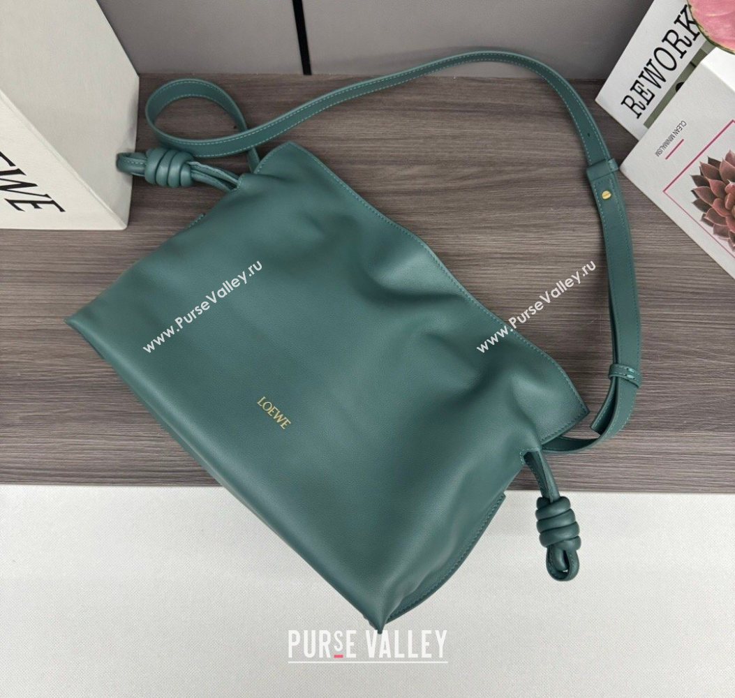 Loewe Flamenco Medium Clutch in Nappa Calfskin Leather Vetiver Green 2026 262386 (Ys-260121070)