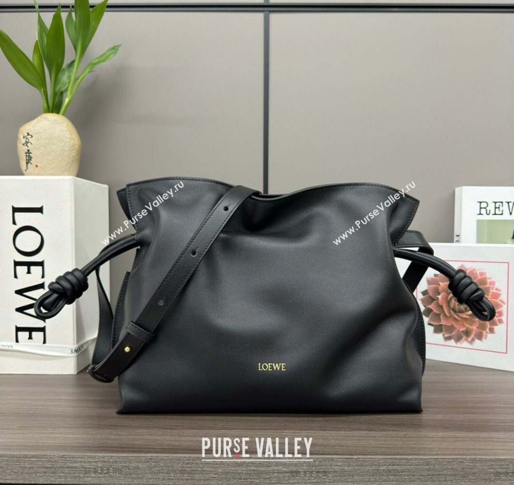 Loewe Flamenco Medium Clutch in Nappa Calfskin Leather Black 2026 262386 (Ys-260121073)