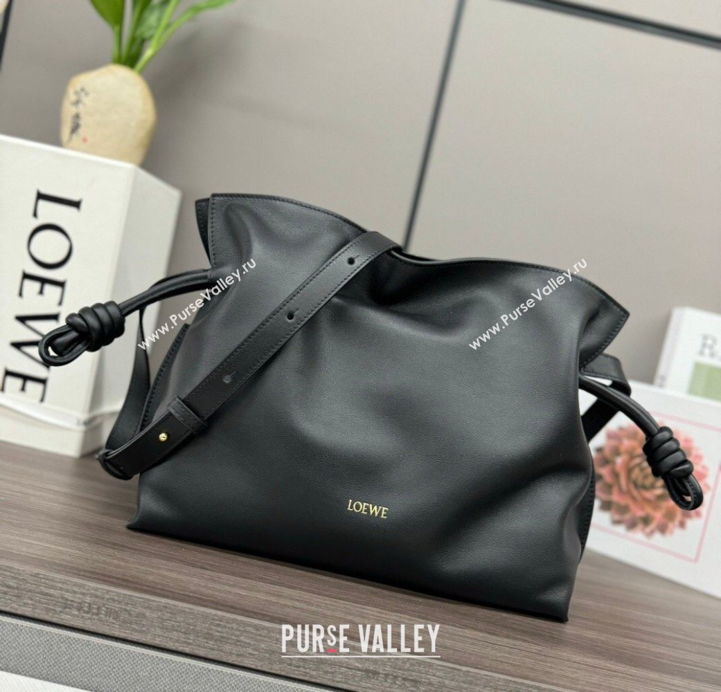 Loewe Flamenco Medium Clutch in Nappa Calfskin Leather Black 2026 262386 (Ys-260121073)