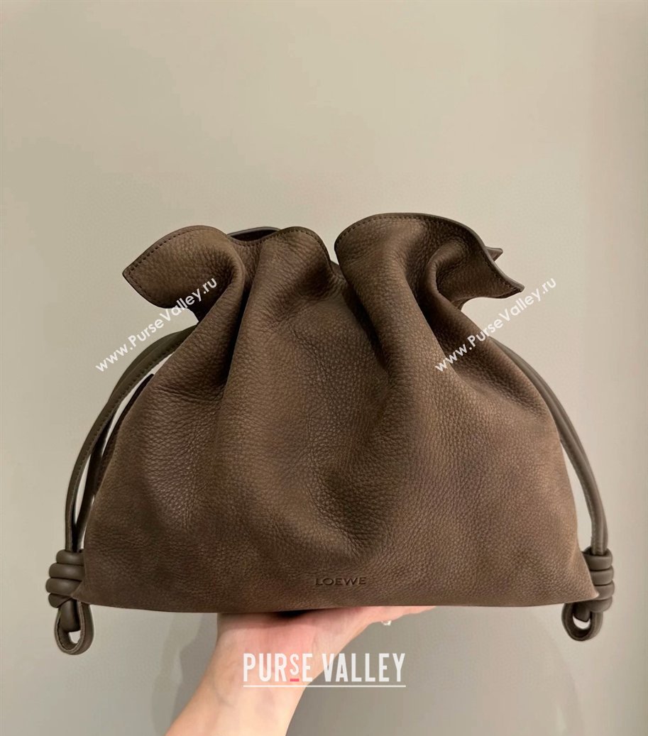 Loewe Medium Flamenco clutch bag in grained nubuck Tundra 2026 (nana-260121062)