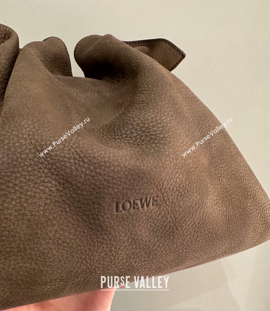 Loewe Medium Flamenco clutch bag in grained nubuck Tundra 2026 (nana-260121062)