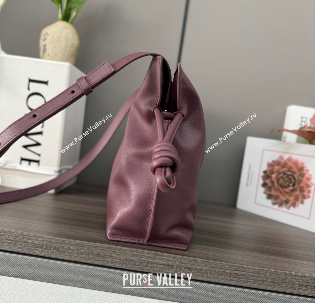 Loewe Flamenco Medium Clutch in Nappa Calfskin Leather Dark Burgundy 2026 262386 (Ys-260121075)