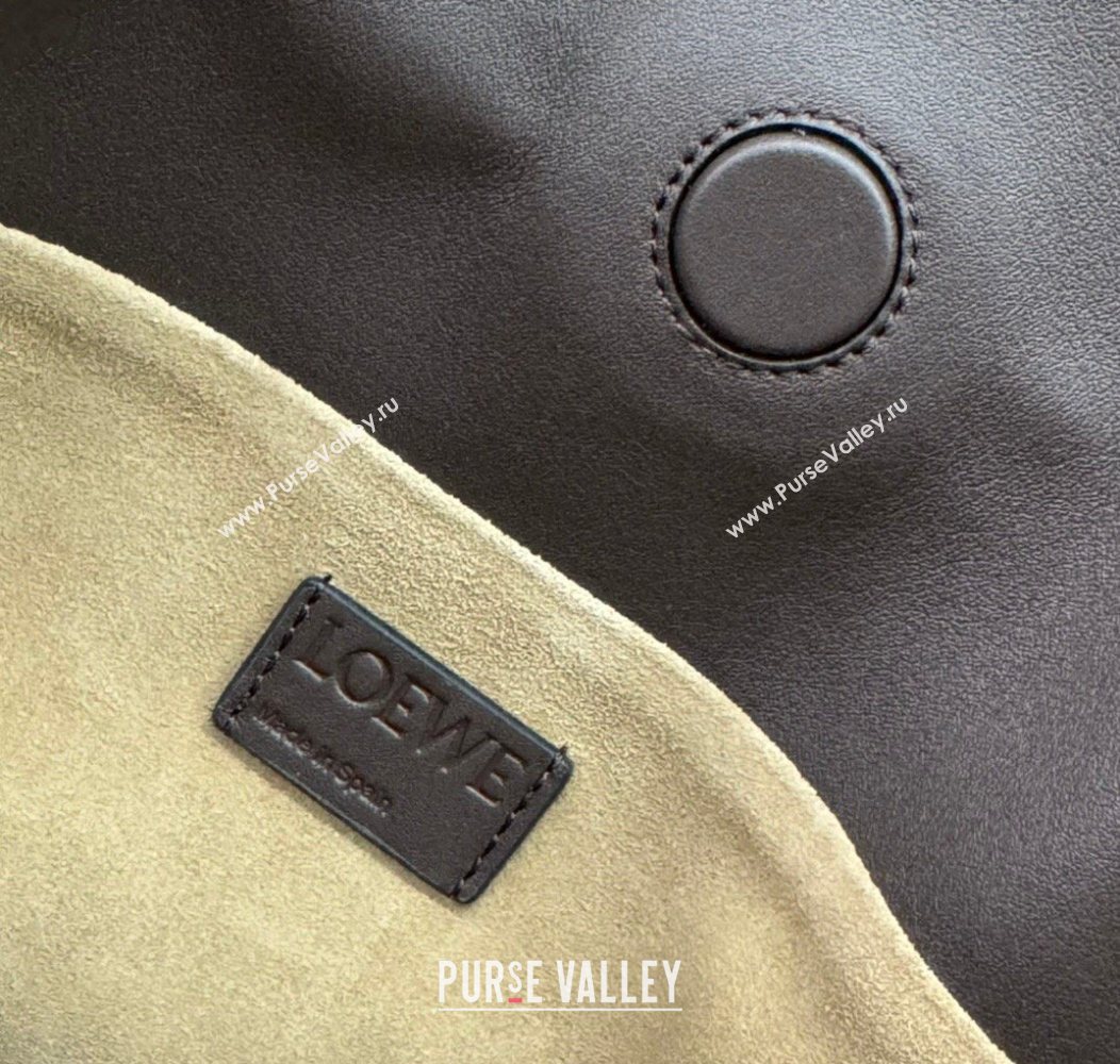 Loewe Flamenco Medium Clutch in Nappa Calfskin Leather Chocolate Brown 2026 262386 (Ys-260121076)