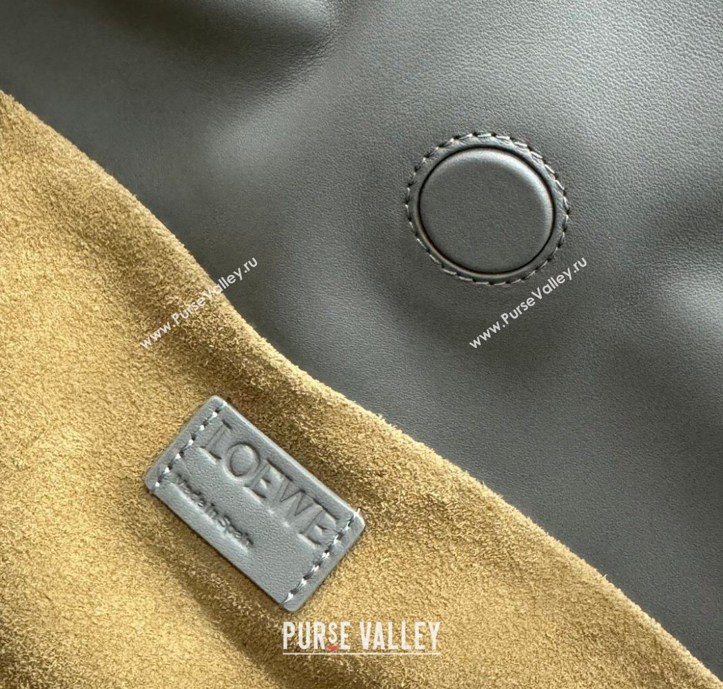 Loewe Flamenco Medium Clutch in Nappa Calfskin Leather Pearly Grey 2026 262386 (Ys-260121080)