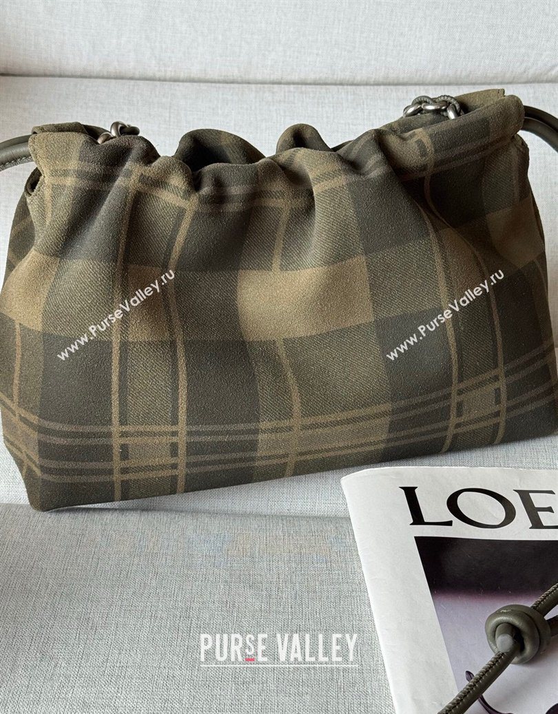 Loewe Medium Flamenco purse in tartan suede Khaki/Green 2026 1774 (nana-260121063)