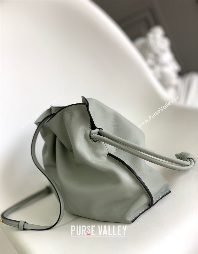 Loewe Flamenco Medium Clutch in Nappa Calfskin Leather Ash Grey 2026 262386 (Ys-260121084)