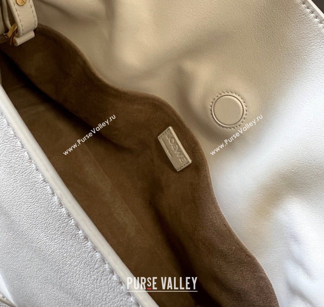 Loewe Flamenco Medium Clutch in Nappa Calfskin Leather Rice White 2026 262386 (Ys-260121085)