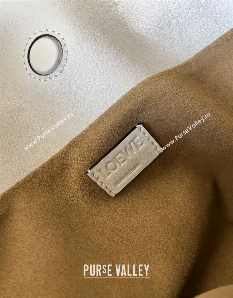 Loewe Flamenco Medium Clutch in Nappa Calfskin Leather Soft White 2026 262386 (Ys-260121088)