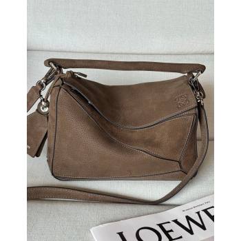 Loewe Small Featherlight Puzzle bag in grained nubuck Tundra 2026 3007-1 (nana-260121061)