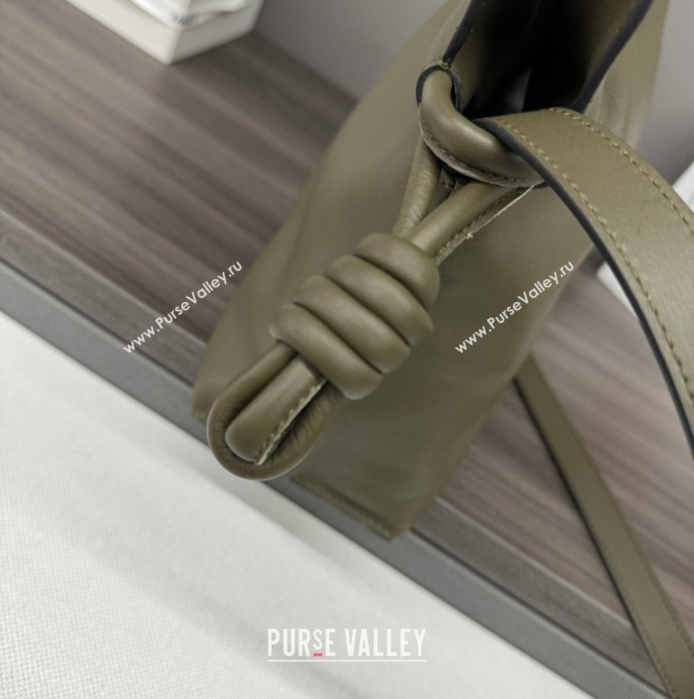 Loewe Flamenco Medium Clutch in Nappa Calfskin Leather Dark Khaki Green 2026 262386 (Ys-260121090)