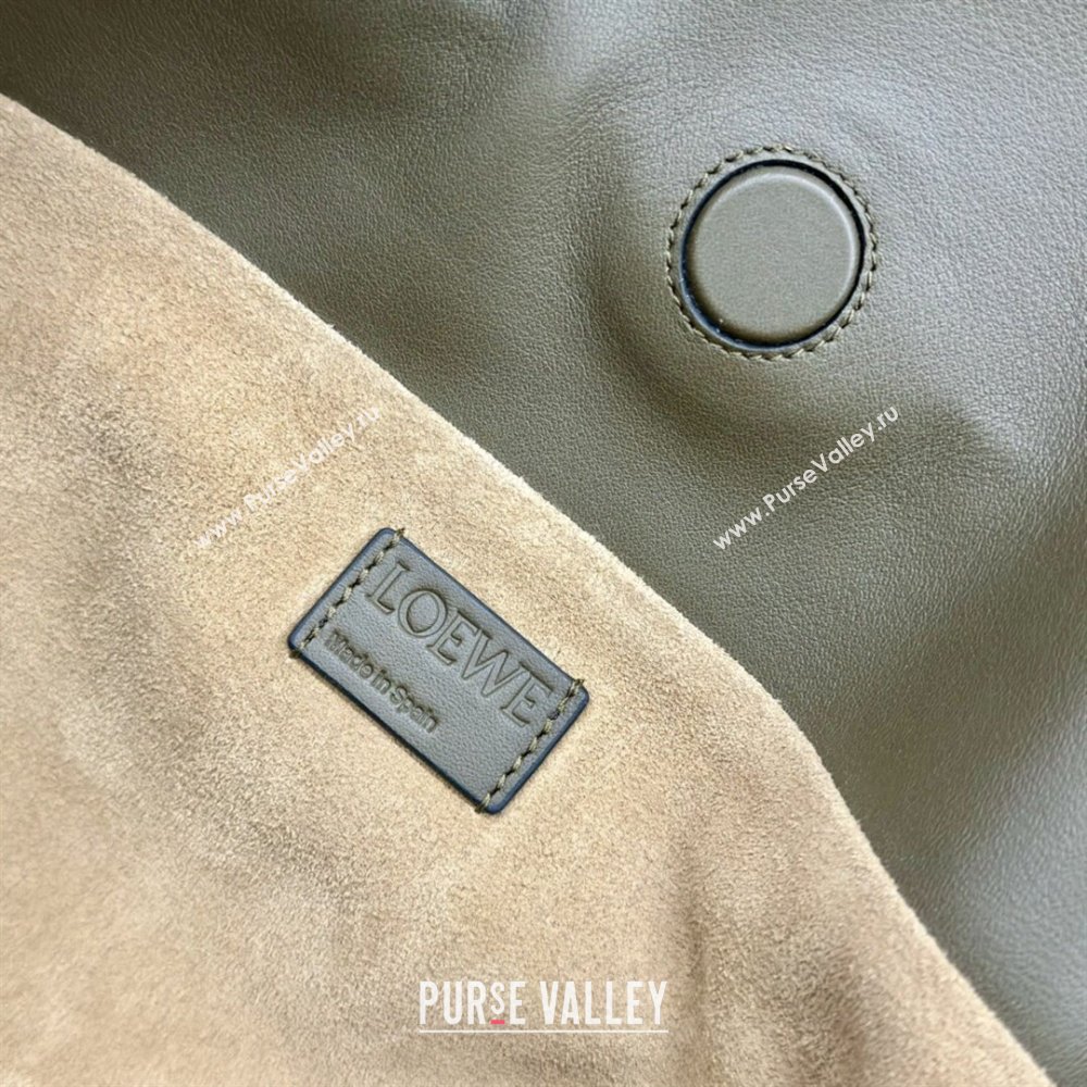 Loewe Flamenco Medium Clutch in Nappa Calfskin Leather Dark Khaki Green 2026 262386 (Ys-260121090)