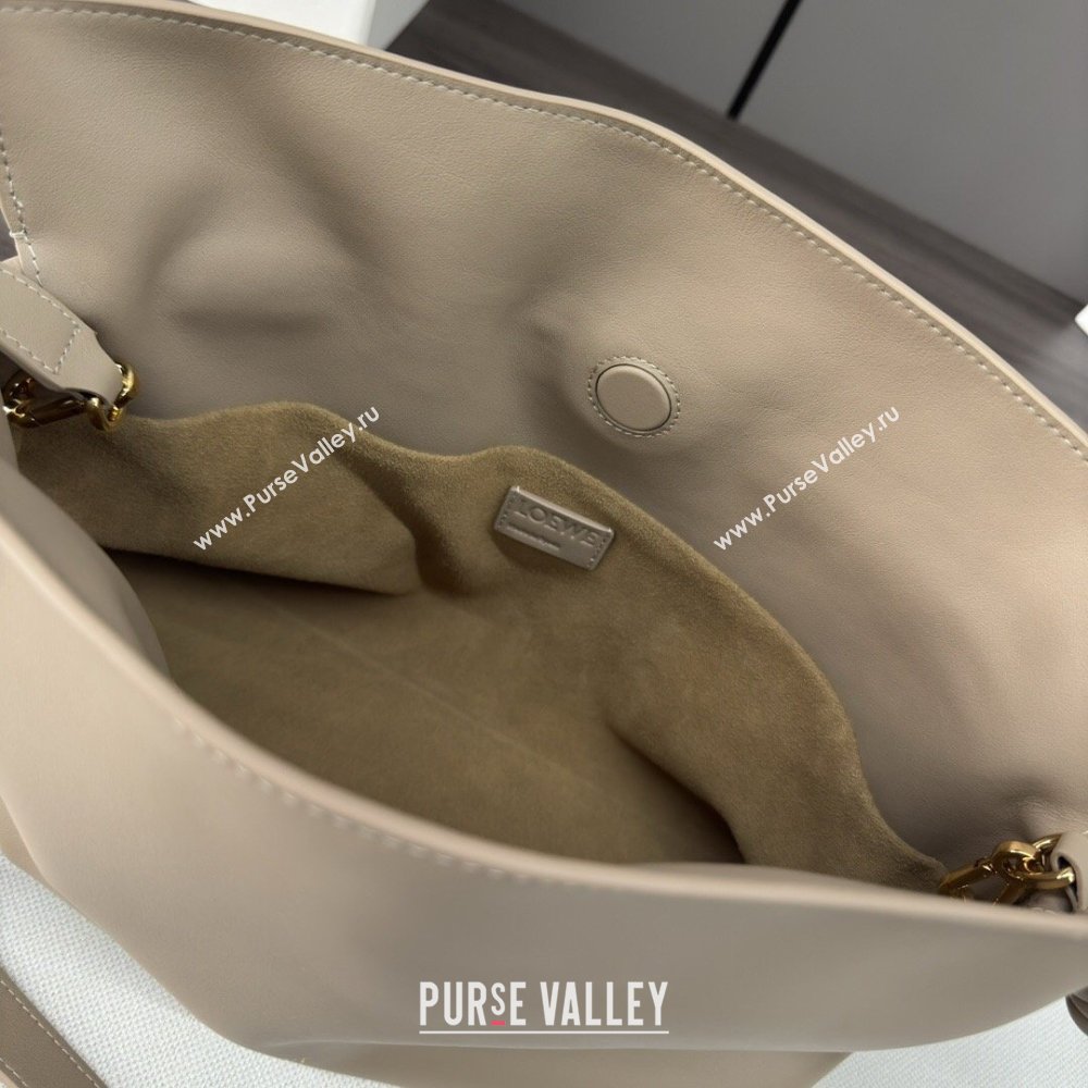 Loewe Flamenco Medium Clutch in Nappa Calfskin Leather Sand Beige 2026 262386 (Ys-260121089)