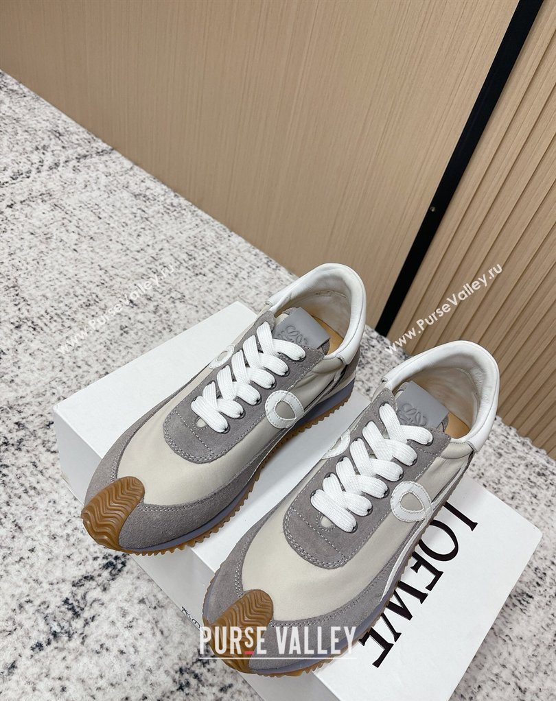 Loewe Flow Runner Sneakers in Nylon and Suede Grey 14 2026 0226 (MD-260226024)