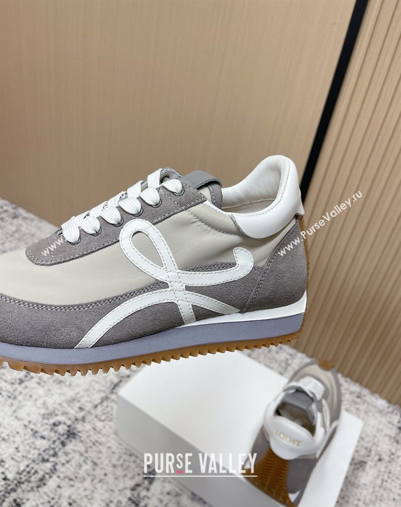 Loewe Flow Runner Sneakers in Nylon and Suede Grey 14 2026 0226 (MD-260226024)