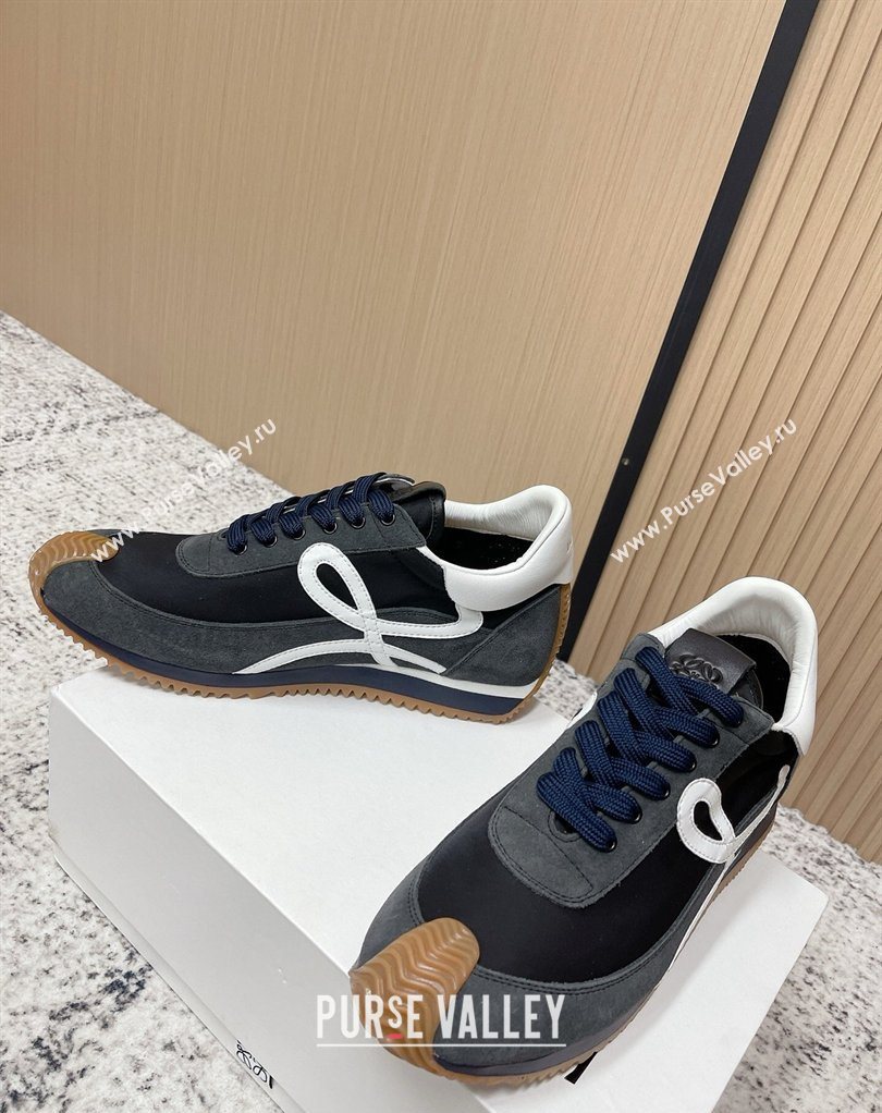 Loewe Flow Runner Sneakers in Nylon and Suede Grey 16 2026 0226 (MD-260226026)