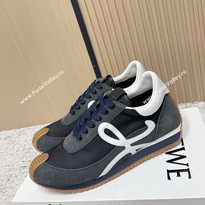 Loewe Flow Runner Sneakers in Nylon and Suede Grey 16 2026 0226 (MD-260226026)