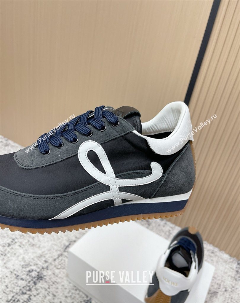 Loewe Flow Runner Sneakers in Nylon and Suede Grey 16 2026 0226 (MD-260226026)