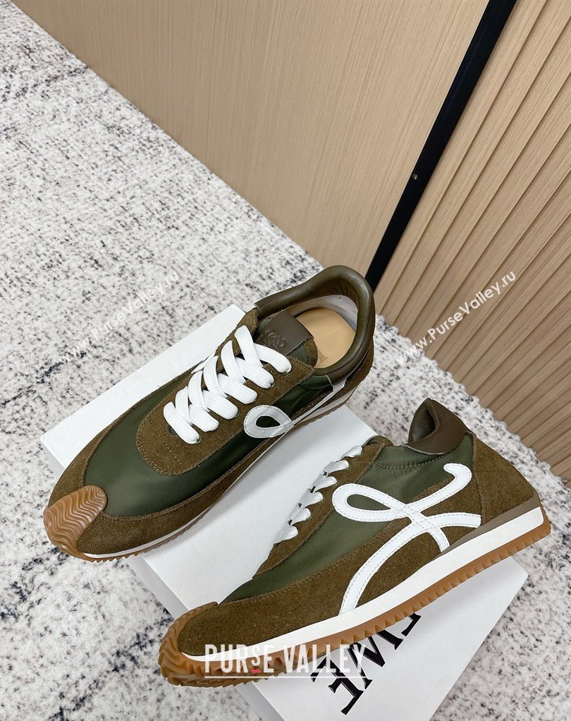 Loewe Flow Runner Sneakers in Nylon and Suede Green 17 2026 0226 (MD-260226027)