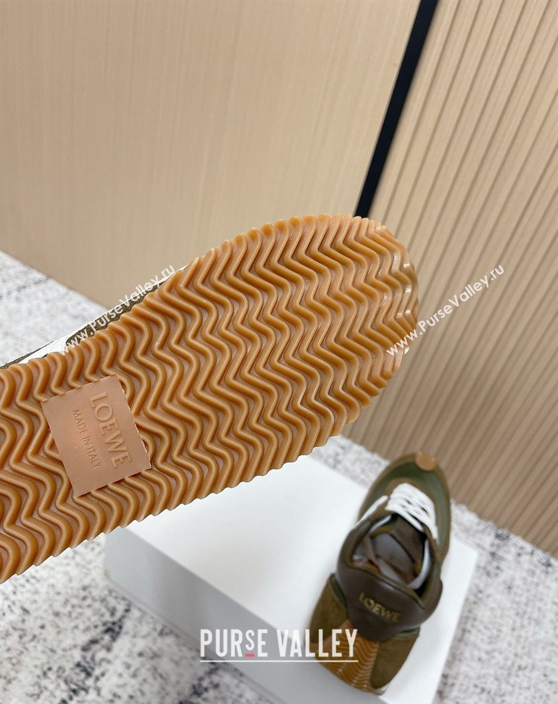 Loewe Flow Runner Sneakers in Nylon and Suede Green 17 2026 0226 (MD-260226027)