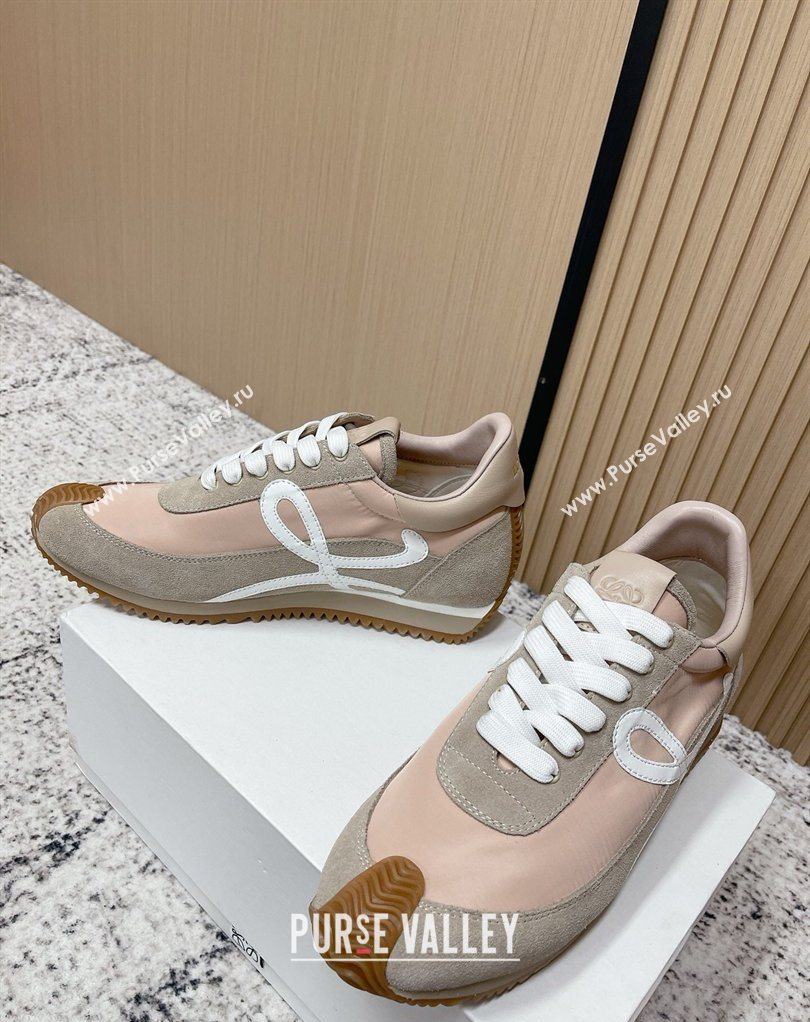 Loewe Flow Runner Sneakers in Nylon and Suede Pink/Grey 19 2026 0226 (MD-260226029)