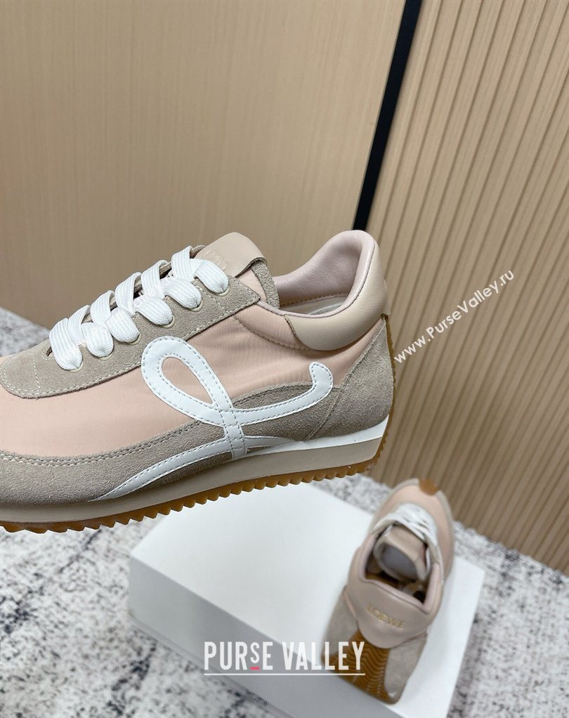 Loewe Flow Runner Sneakers in Nylon and Suede Pink/Grey 19 2026 0226 (MD-260226029)
