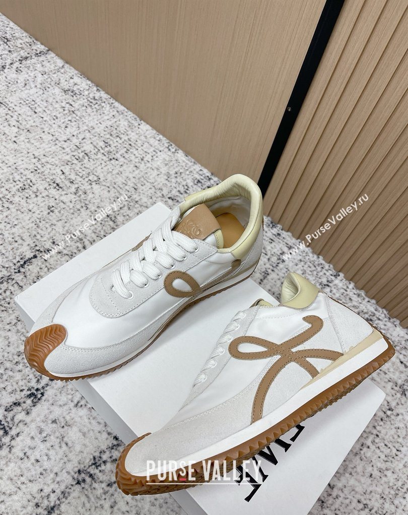 Loewe Flow Runner Sneakers in Nylon and Suede White 27 2026 0226 (MD-260226037)