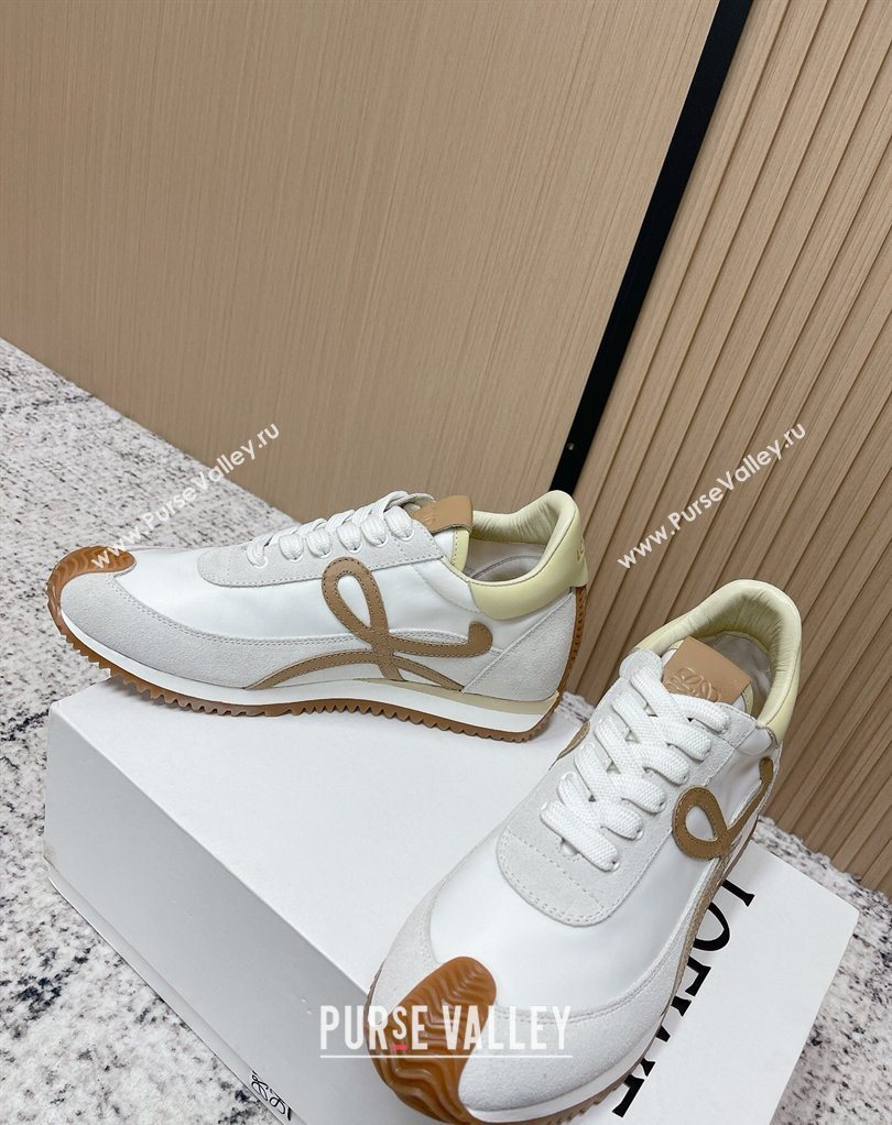 Loewe Flow Runner Sneakers in Nylon and Suede White 27 2026 0226 (MD-260226037)