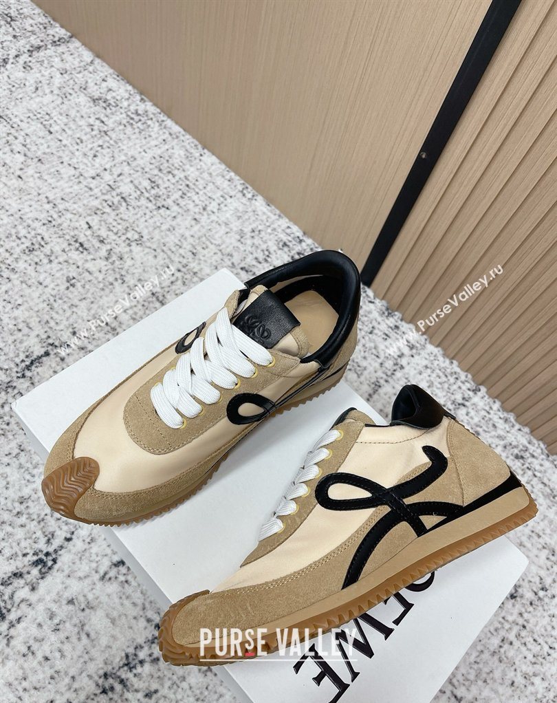 Loewe Flow Runner Sneakers in Nylon and Suede Beige 29 2026 0226 (MD-260226039)