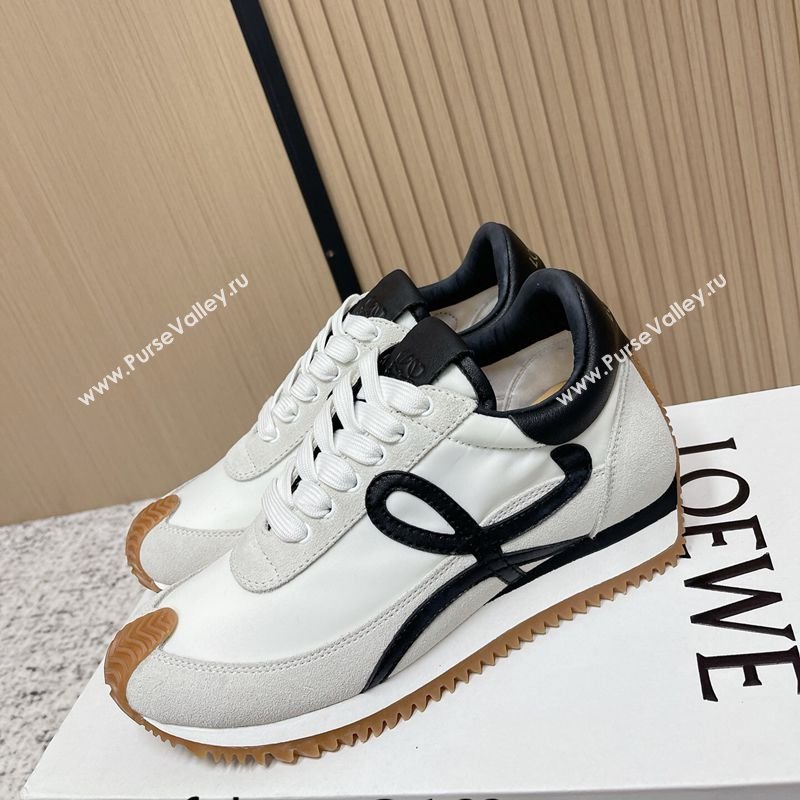 Loewe Flow Runner Sneakers in Nylon and Suede White/Black 2026 0226 (MD-260226040)