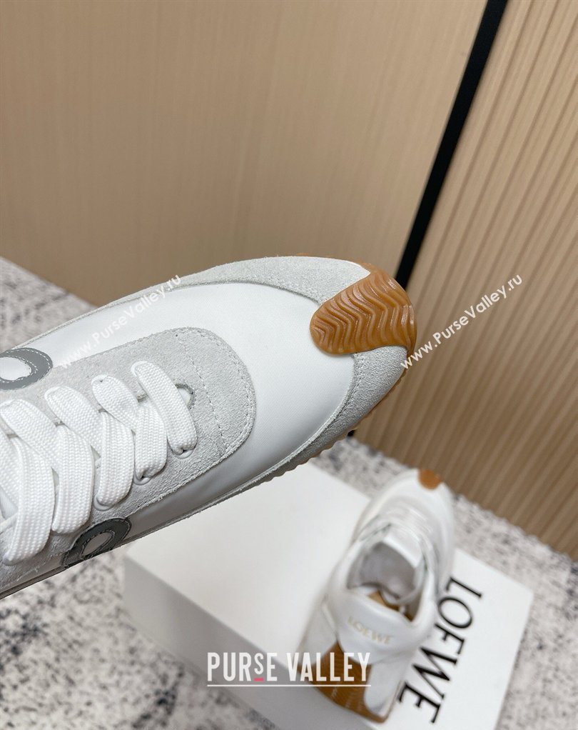 Loewe Flow Runner Sneakers in Nylon and Suede White/Grey 40 2026 0226 (MD-260226050)
