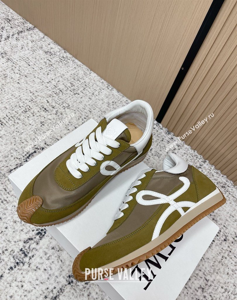 Loewe Flow Runner Sneakers in Nylon and Suede Green 7 2026 0226 (MD-260226017)