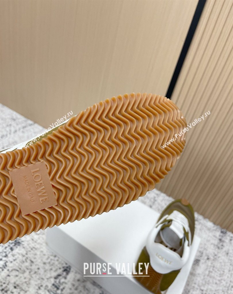 Loewe Flow Runner Sneakers in Nylon and Suede Green 7 2026 0226 (MD-260226017)