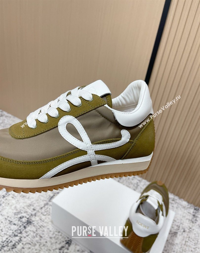 Loewe Flow Runner Sneakers in Nylon and Suede Green 7 2026 0226 (MD-260226017)