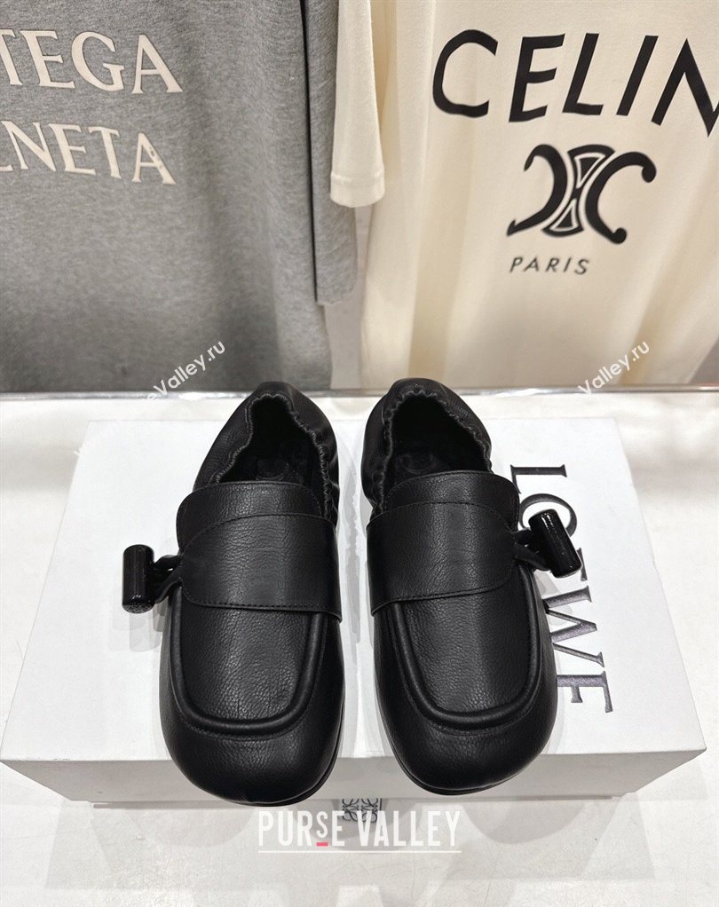 Loewe Toggle Loafers in Shiny Smooth Calfskin Leather Black 2026 (MD-260226009)