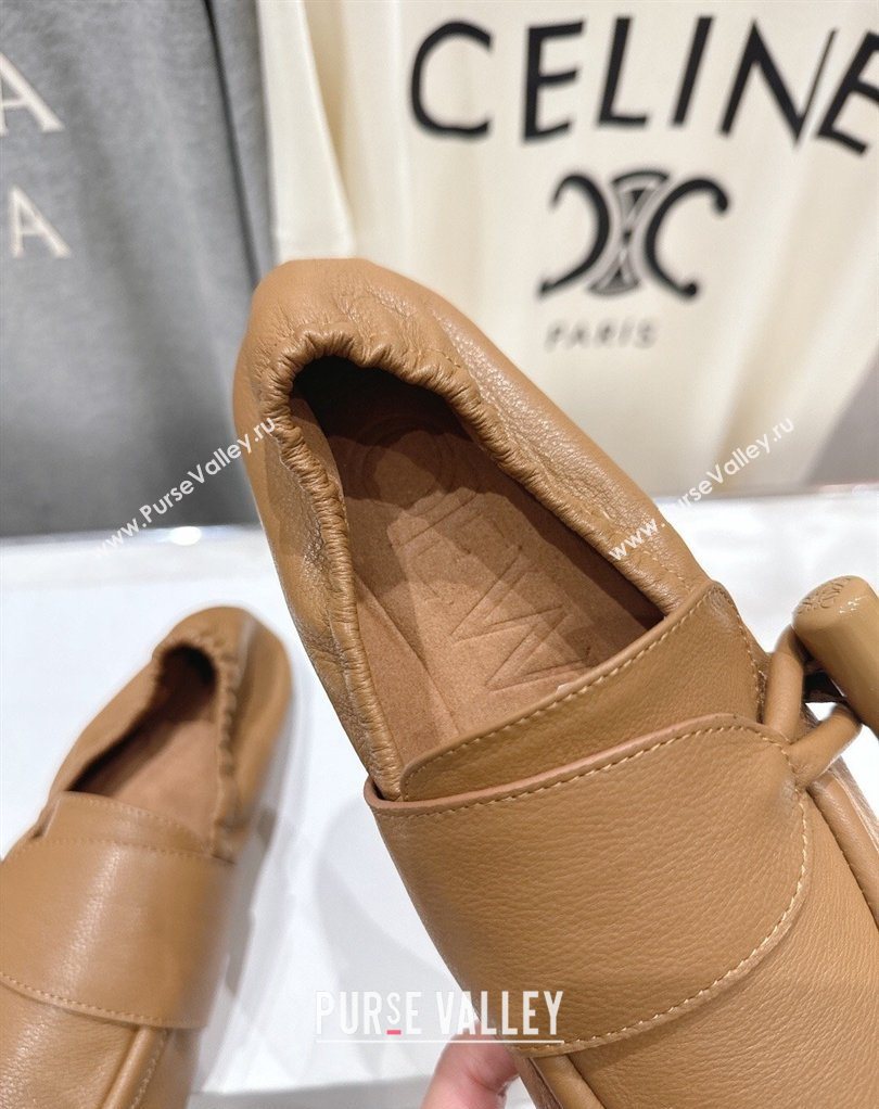 Loewe Toggle Loafers in Shiny Smooth Calfskin Leather Oak Brown 2026 (MD-260226010)