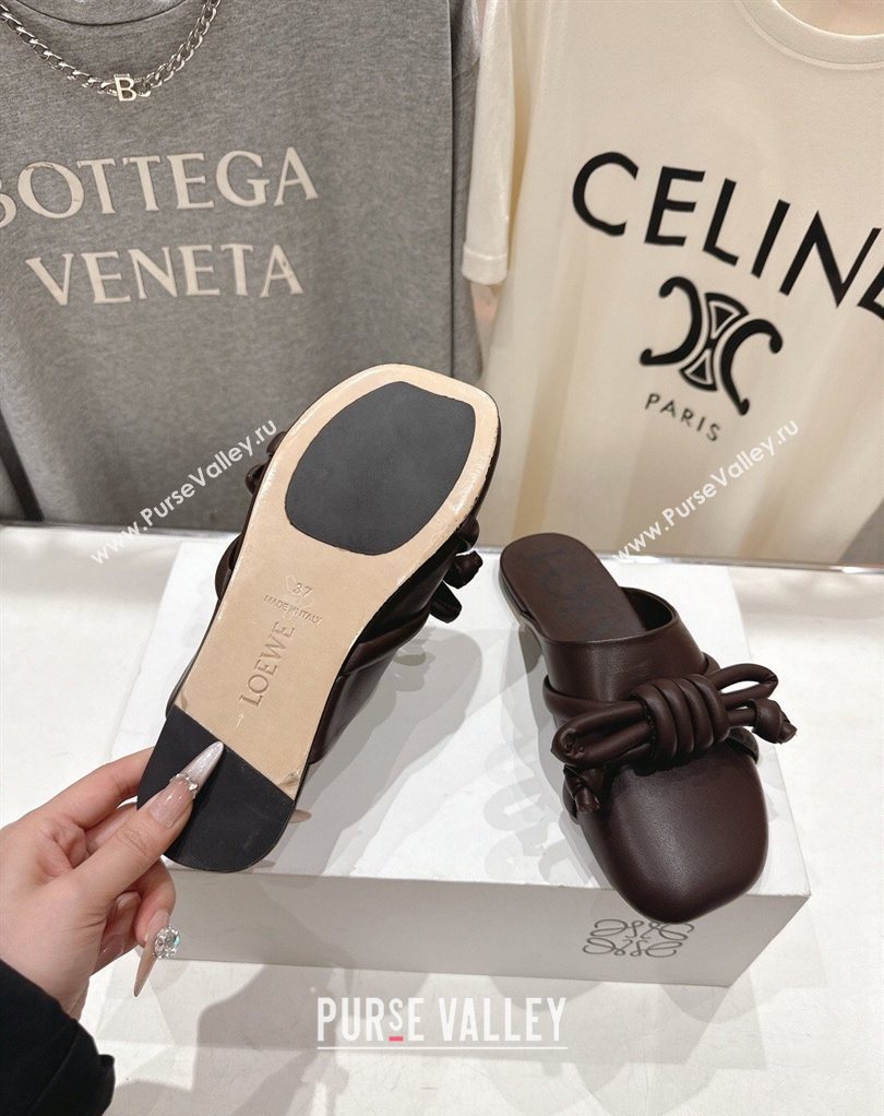 Loewe Flamenco Knot Flat Mules in Lambskin Leather Dark Chestnut Brown 2026 (MD-260226005)