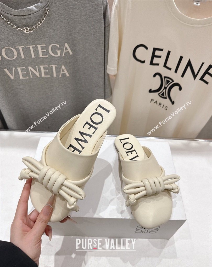 Loewe Flamenco Knot Flat Mules in Lambskin Leather Butter White 2026 (MD-260226006)