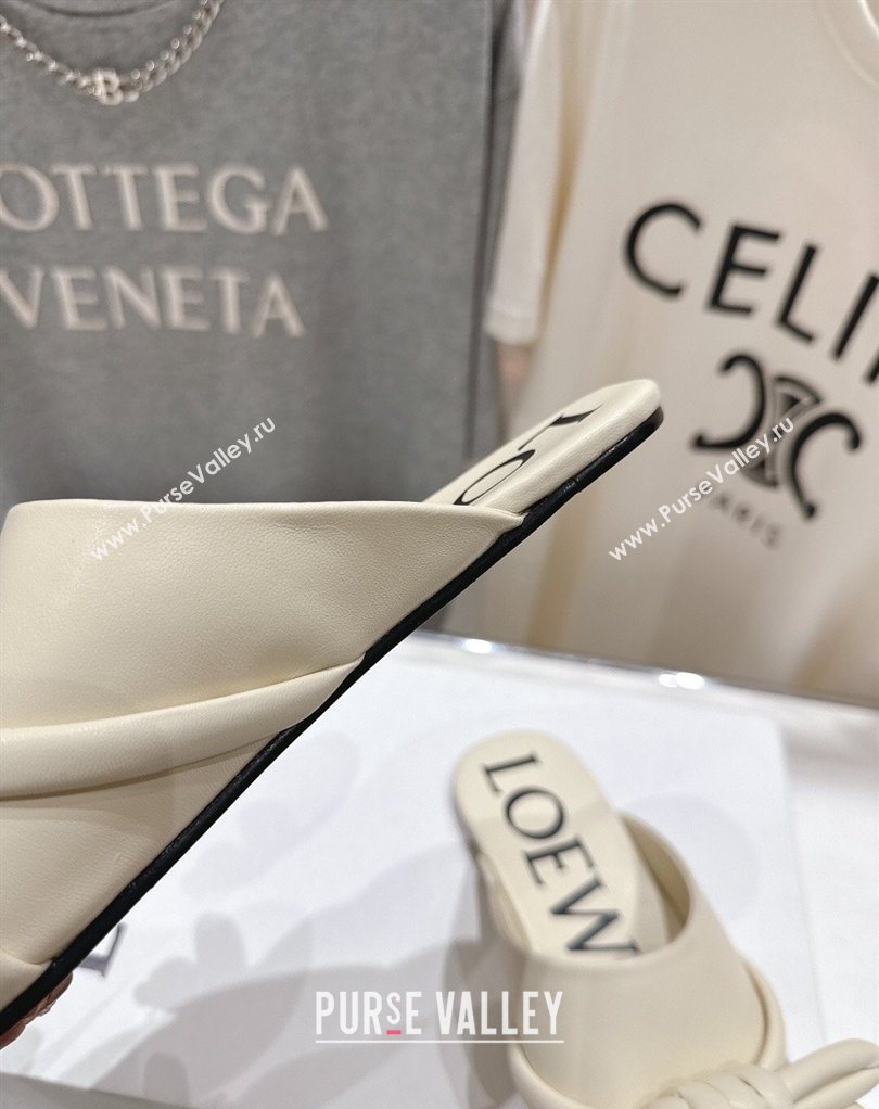 Loewe Flamenco Knot Flat Mules in Lambskin Leather Butter White 2026 (MD-260226006)