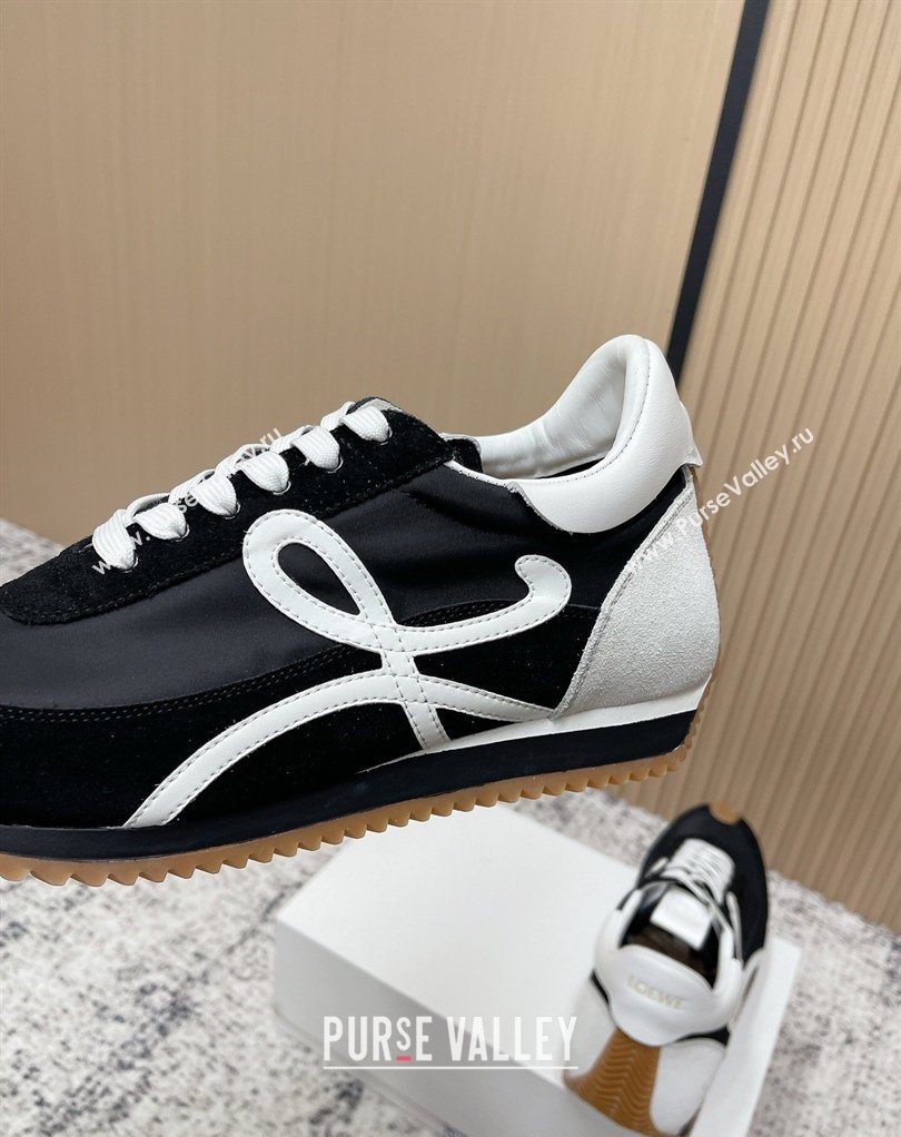 Loewe Flow Runner Sneakers in Nylon and Suede Black/White 8 2026 0226 (MD-260226018)